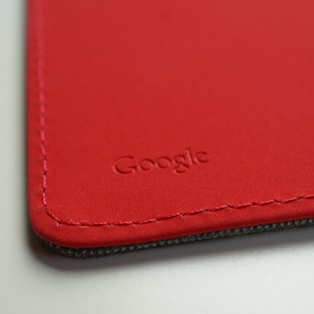 NewNexus7-2013-google-official-case-red.jpg